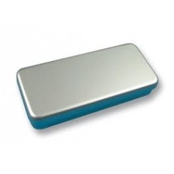 Boîtes à instruments grises en aluminium